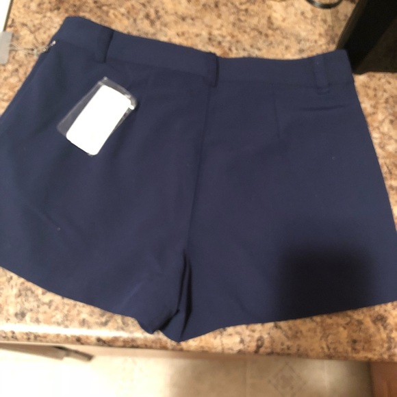 NWT forever 21 shorts - Picture 2 of 2